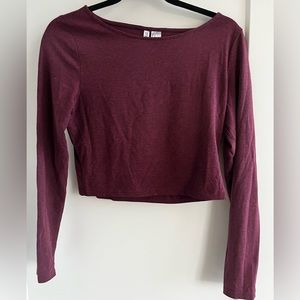 Divided by H&M long sleeve dark cranberry long sleeve t-shirt